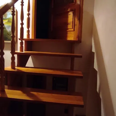 Adam Piwnica Quarto em Acomodações Particulares