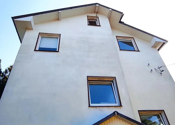 Adam Piwnica Quarto em Acomodações Particulares Wrocław